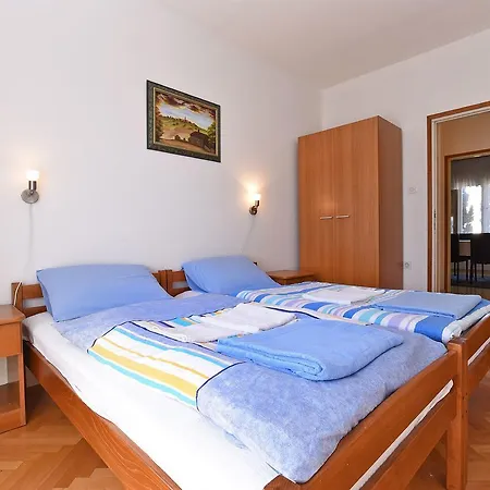 Apartment Josip 74
