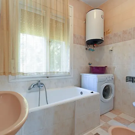 Josip 74 Apartment Pula