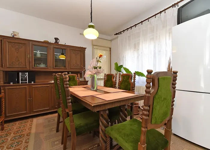 Josip 74 Apartmán *